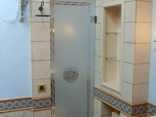 Купить стеклянную душевую кабину в Минске