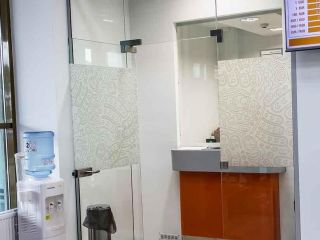 Купить стеклянные перегородки для дома в Минске