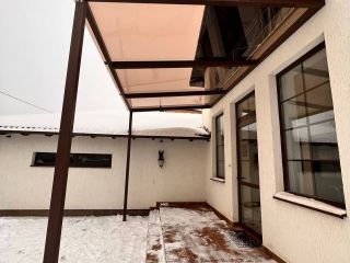 Купить стеклянные навесы для дома в Минске